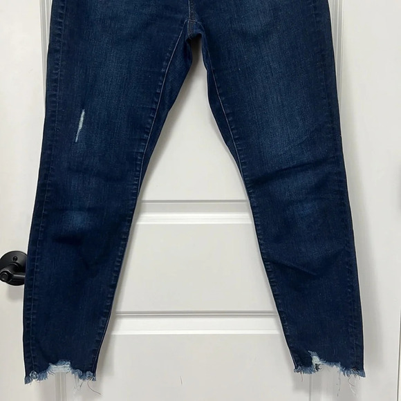 Loft women’s dark blue curvy skinny jeans size 28/6 - Picture 3 of 9